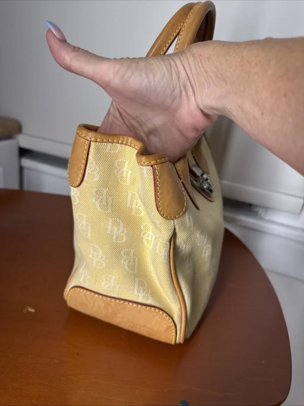 Dooney & Bourke Yellow/Cream DB Small Double Handle Tote Very Nice Leather Purse